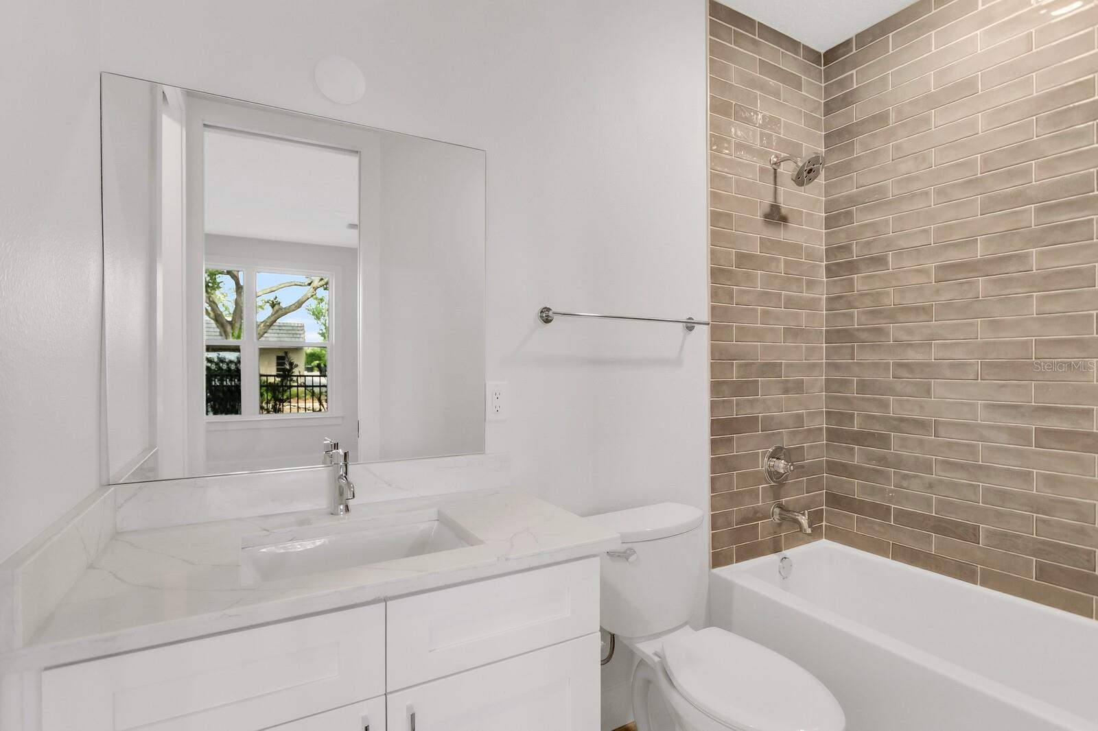 Image 18 of 24 For 50 64th Street S