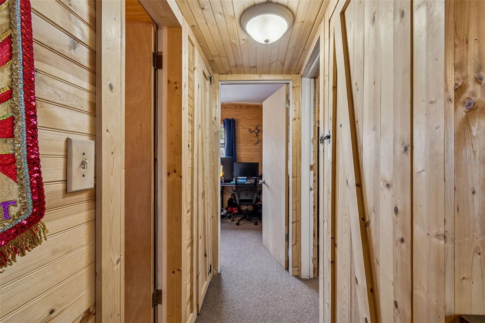 Image 16 of 42 For 5681 94th Terrace N