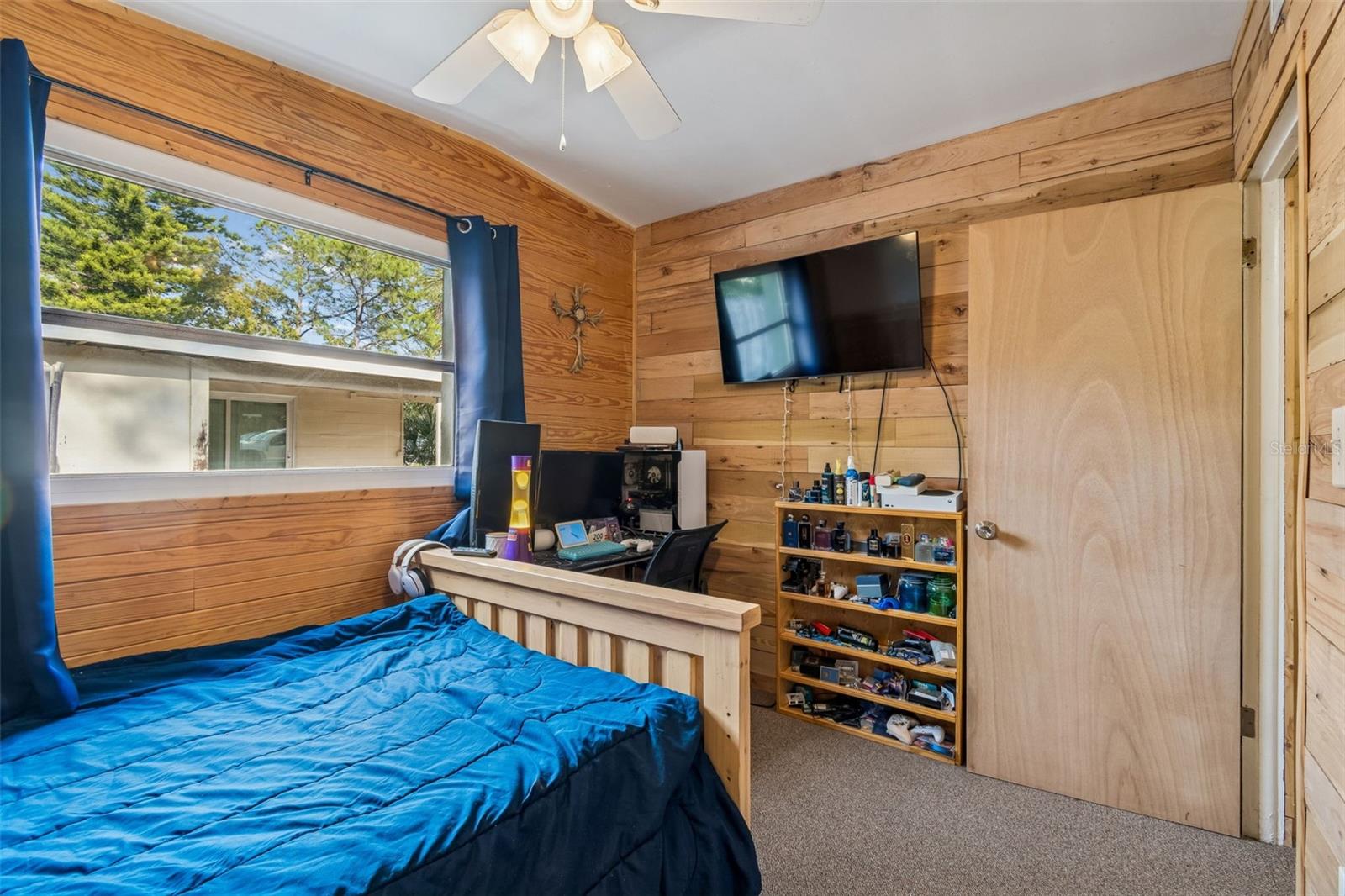 Image 17 of 42 For 5681 94th Terrace N