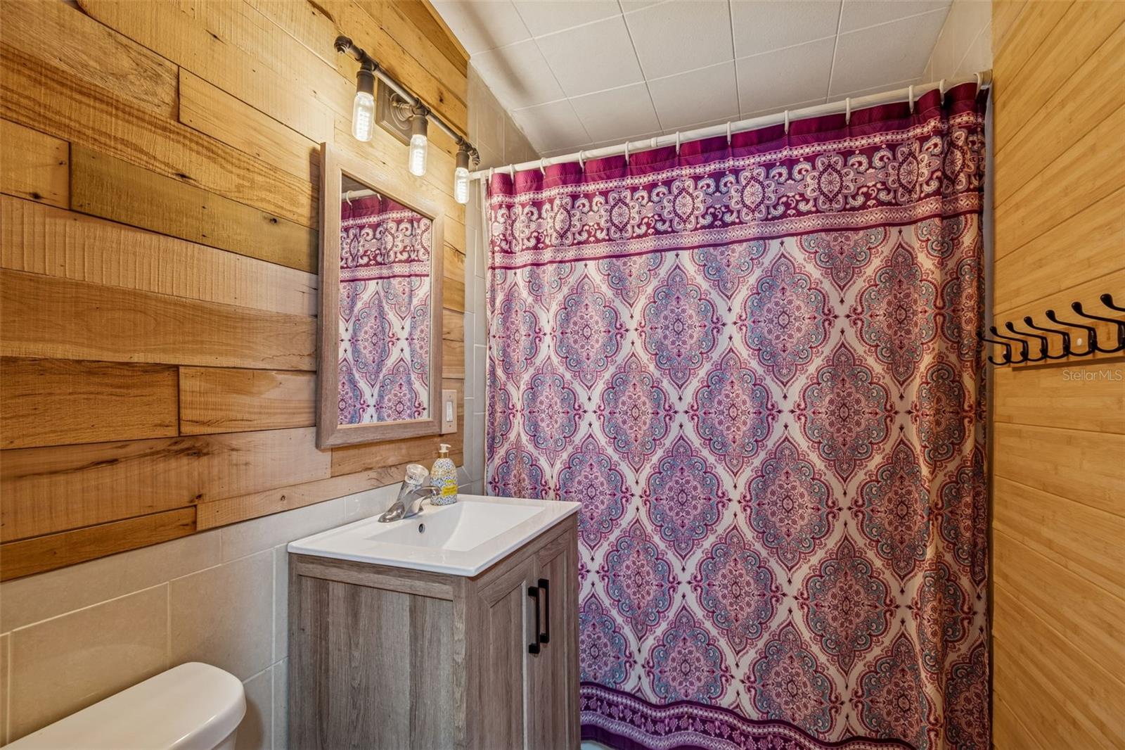 Image 23 of 42 For 5681 94th Terrace N