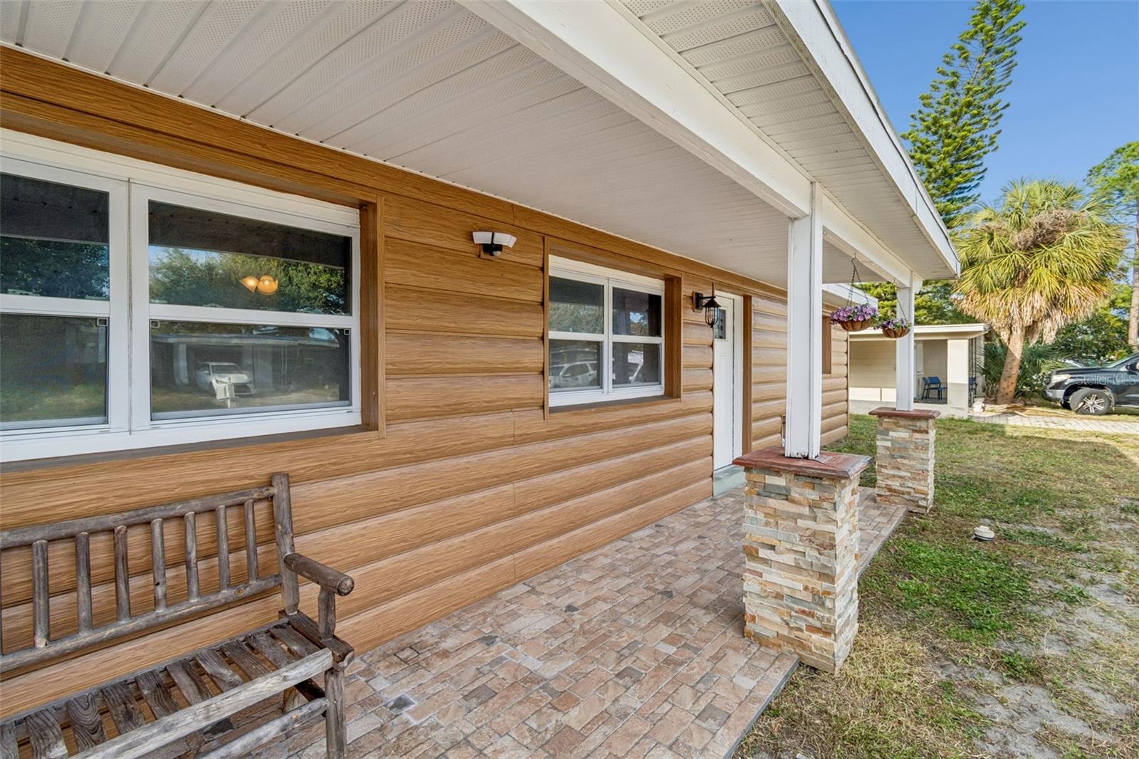 Image 3 of 42 For 5681 94th Terrace N