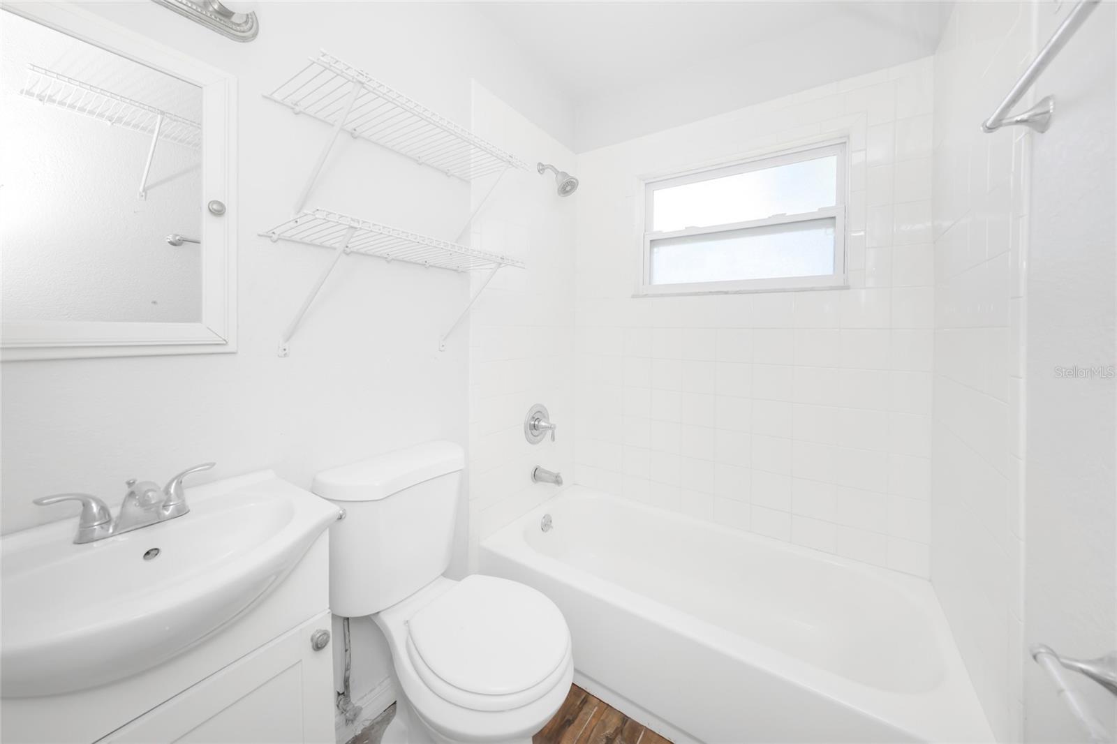 Image 13 of 23 For 197 148th Avenue E