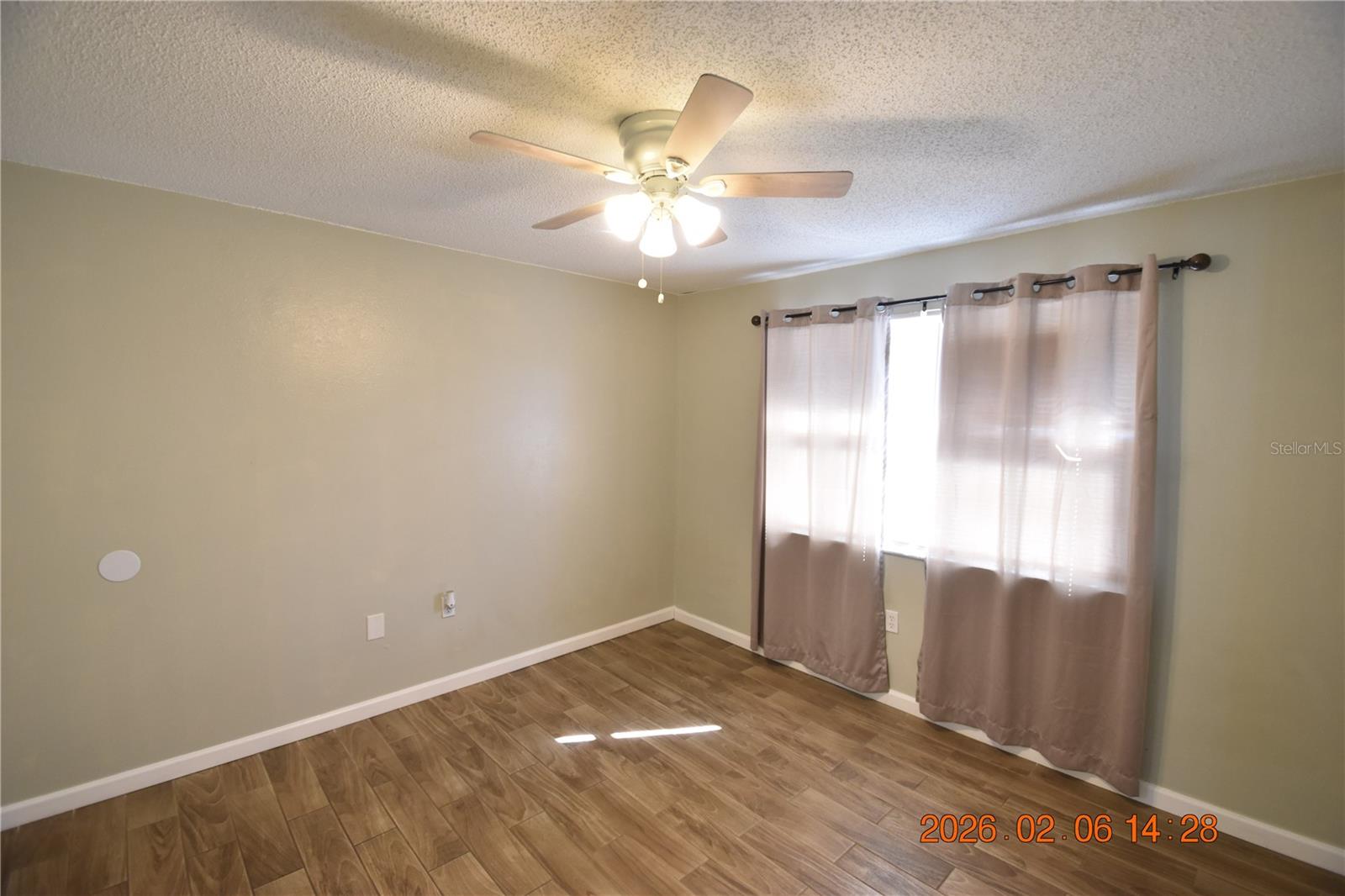 Image 16 of 30 For 5052 Terrace Club Lane 201