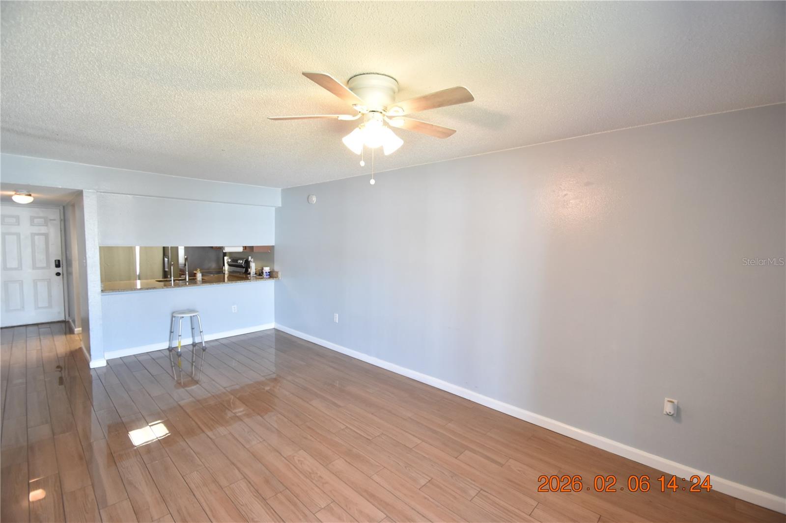 Image 9 of 30 For 5052 Terrace Club Lane 201