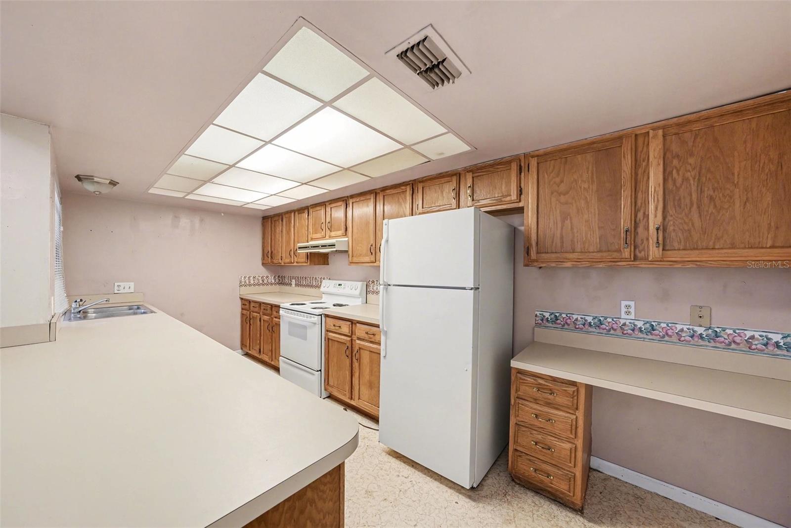 Image 13 of 31 For 7104 Kirsch Court 1