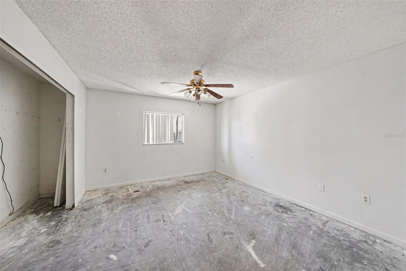 Image 23 of 31 For 7104 Kirsch Court 1