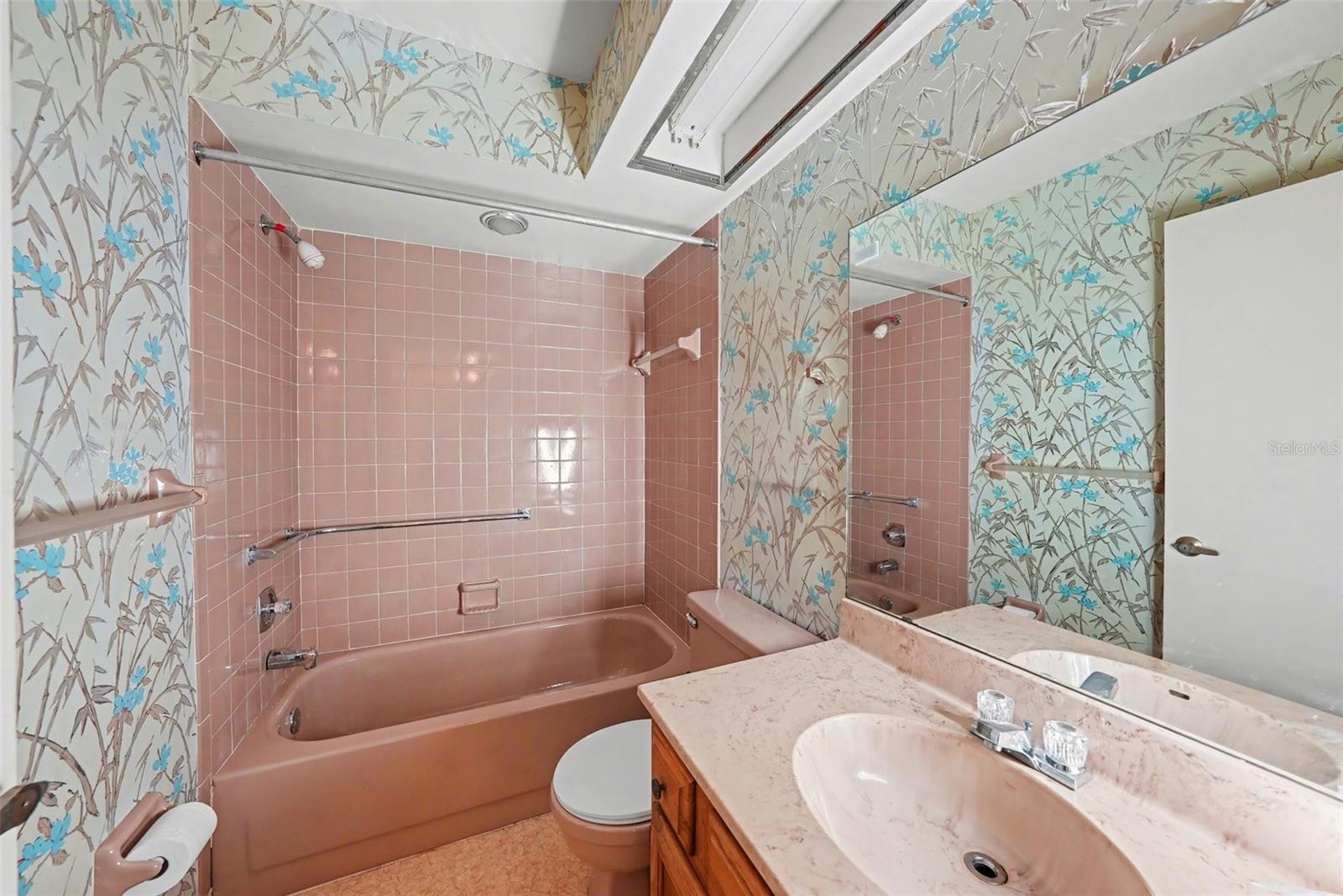 Image 26 of 31 For 7104 Kirsch Court 1