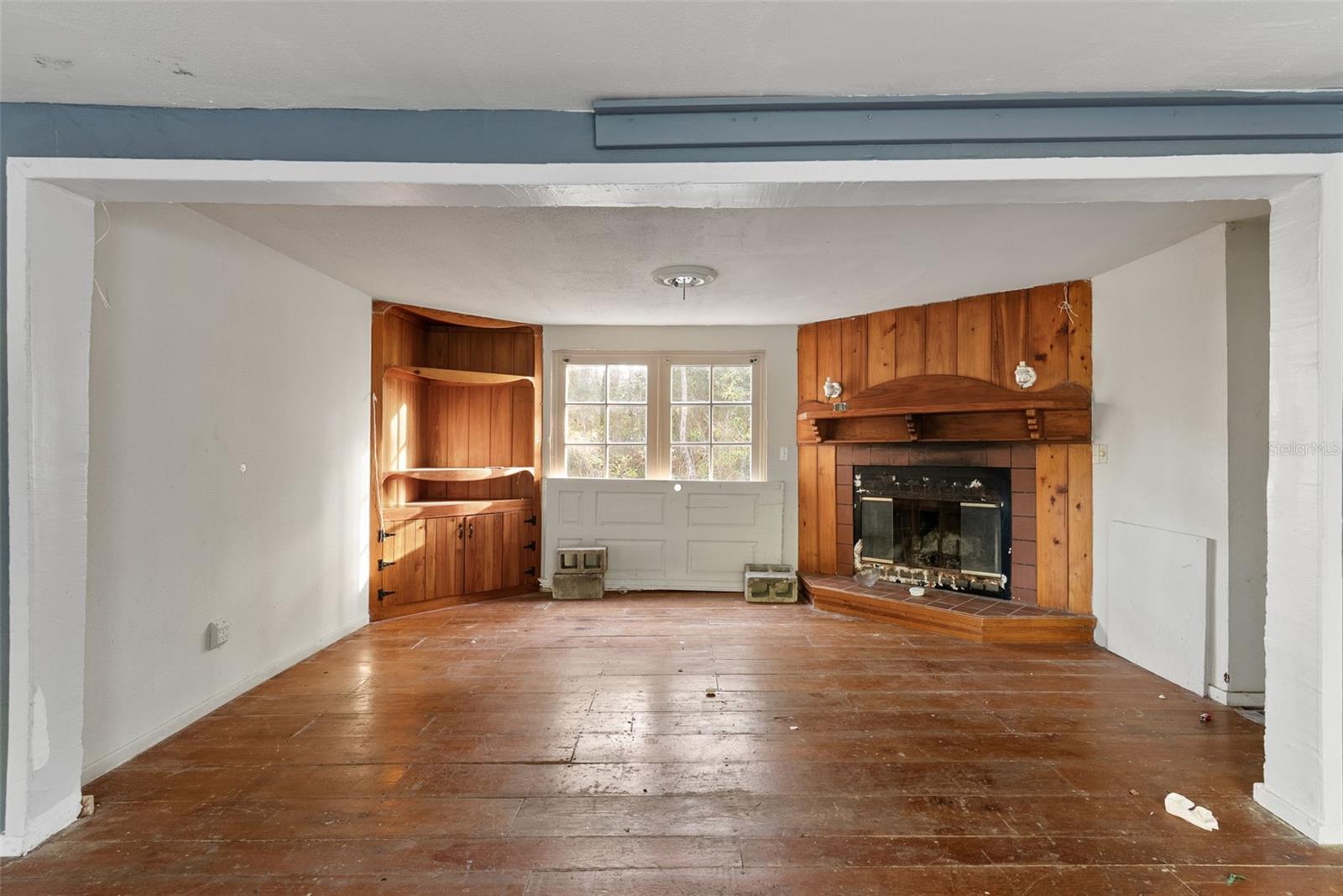 Image 10 of 39 For 14139 148th Avenue