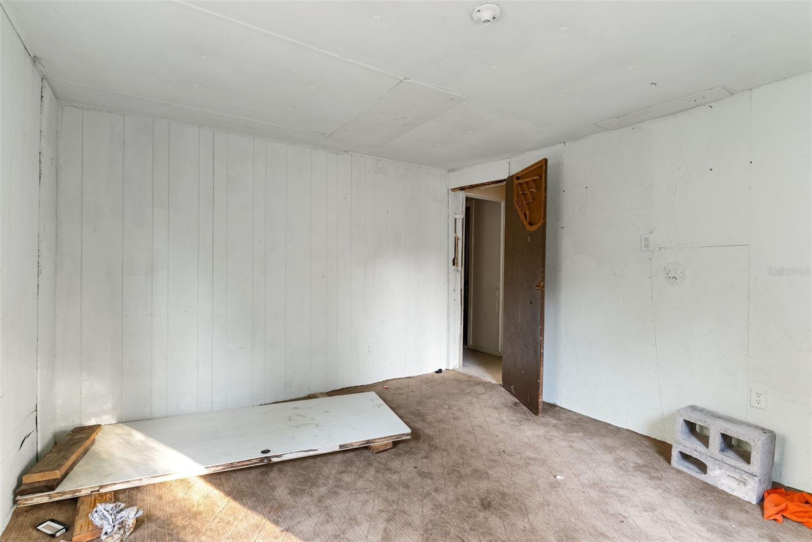 Image 18 of 39 For 14139 148th Avenue