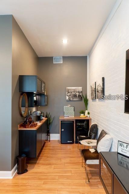 Image 23 of 26 For 1205 Franklin Street 212