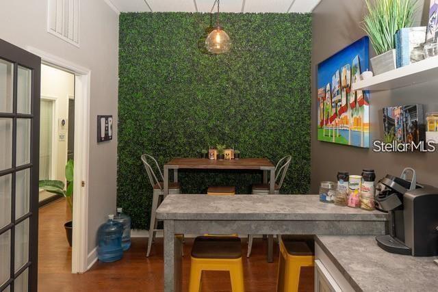 Image 9 of 26 For 1205 Franklin Street 212