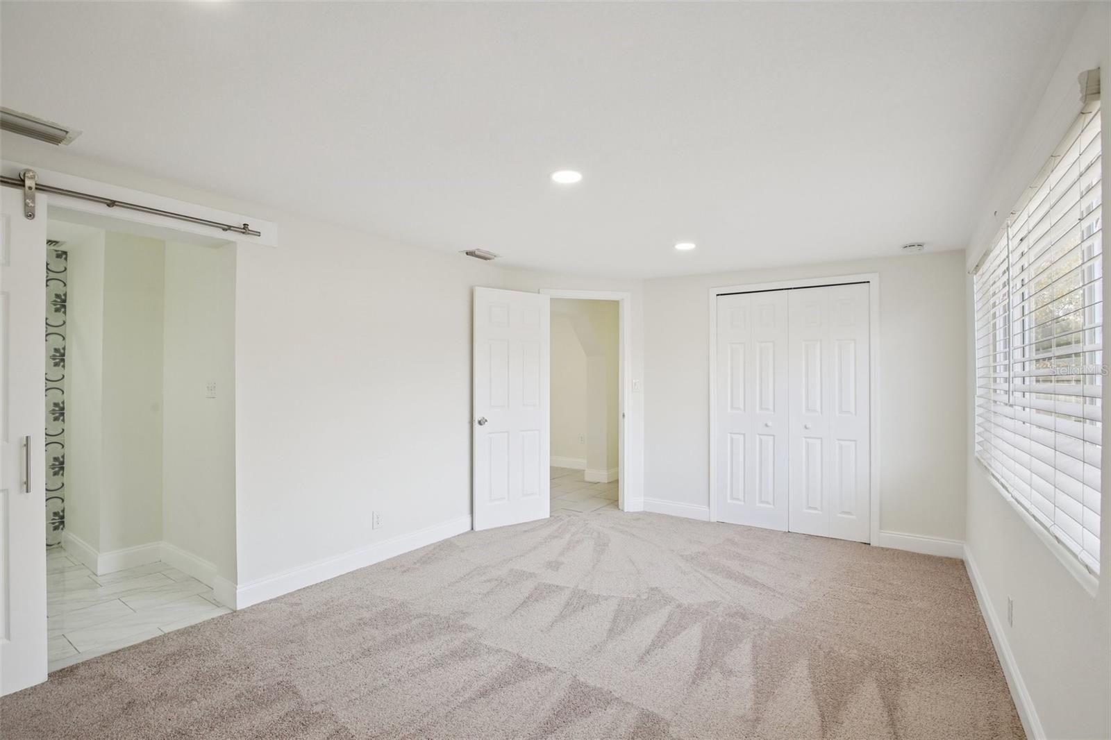 Image 12 of 27 For 3808 Coral Drive