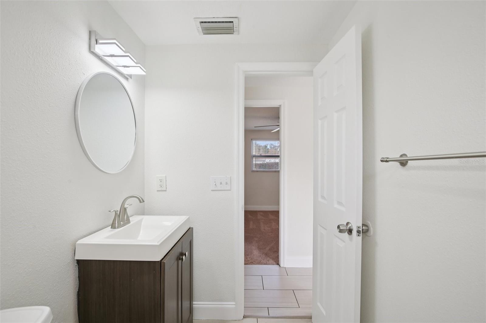 Image 20 of 27 For 3808 Coral Drive