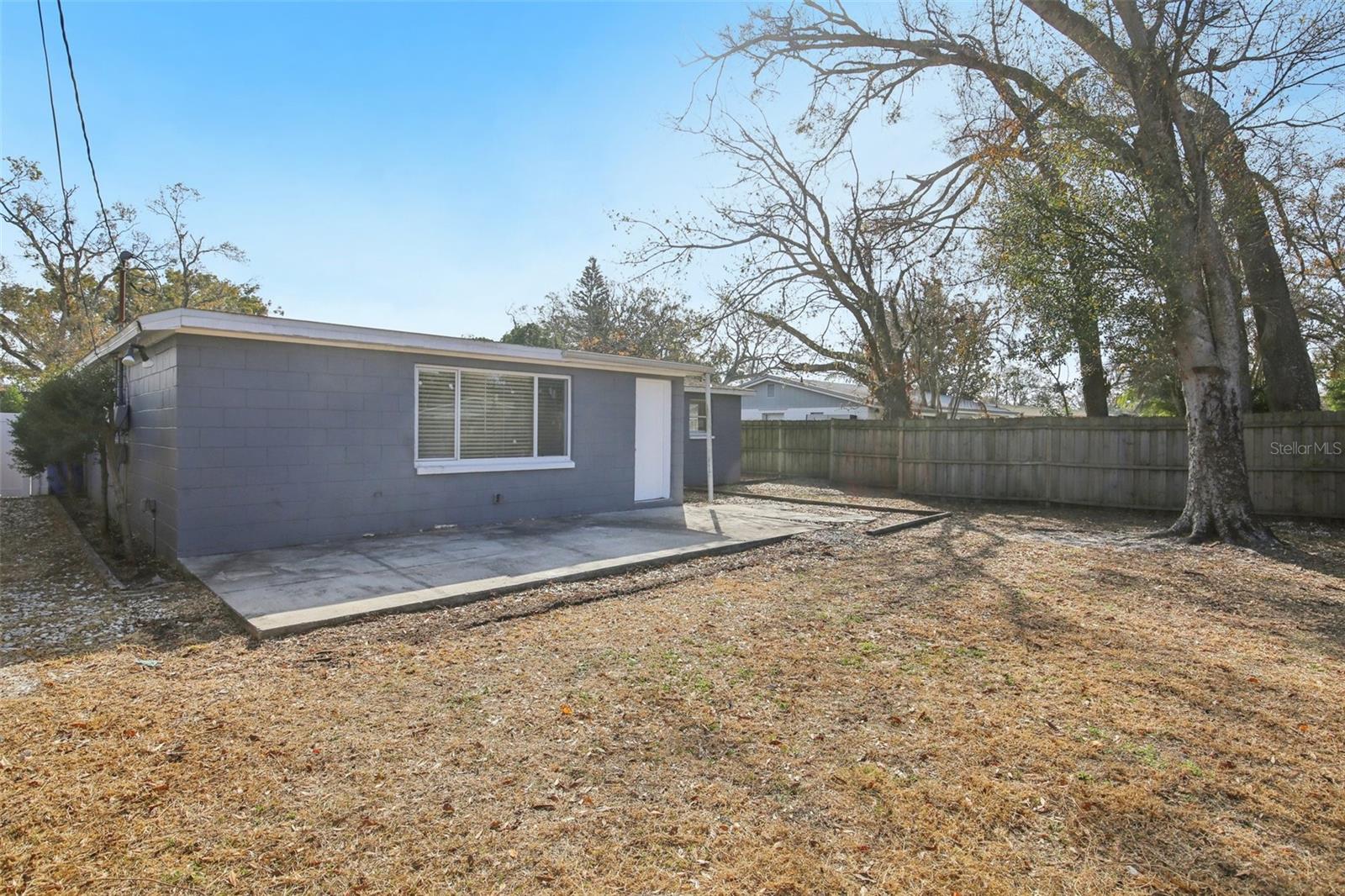 Image 24 of 27 For 3808 Coral Drive