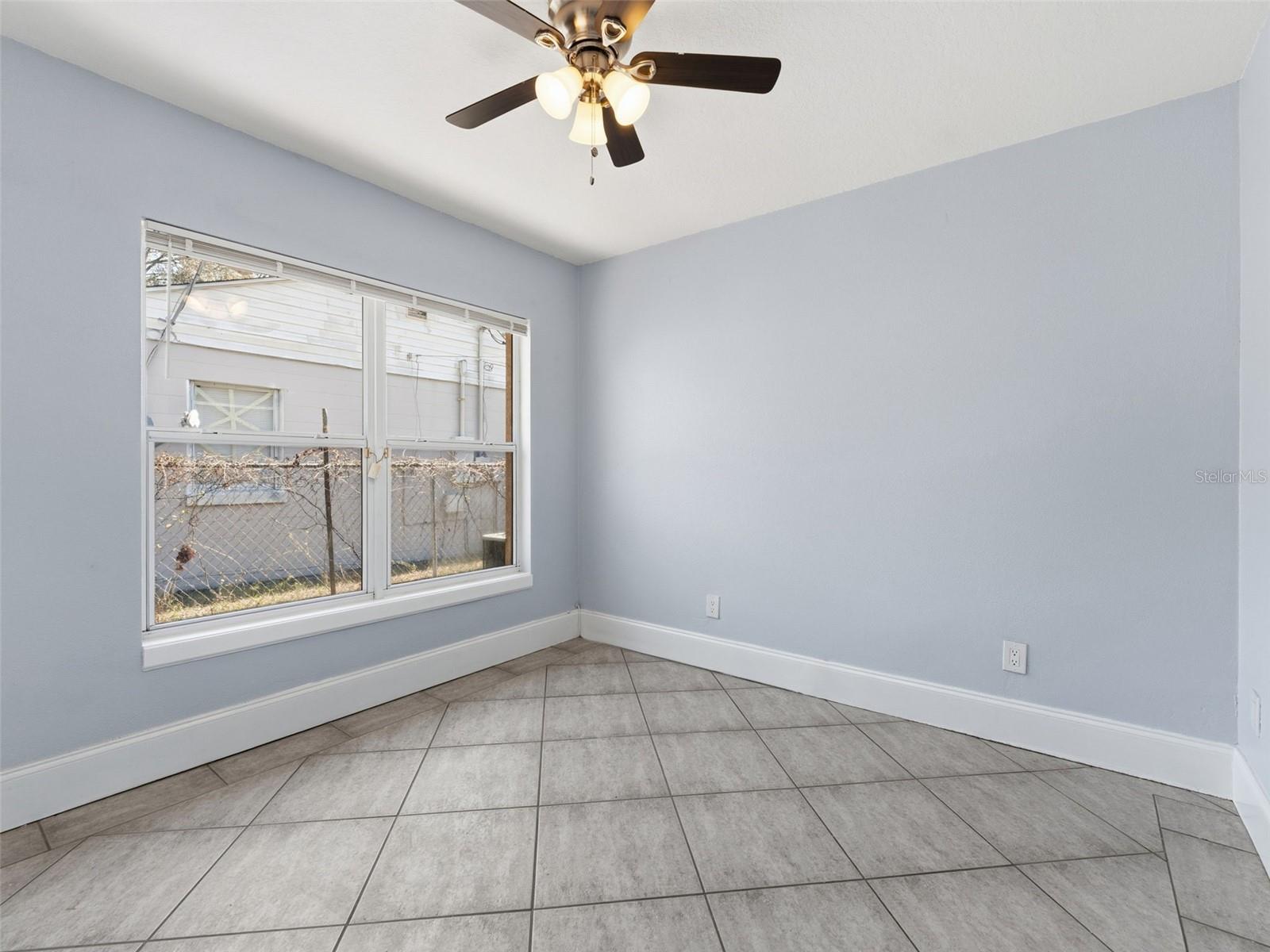 Image 16 of 32 For 207 Broad Street