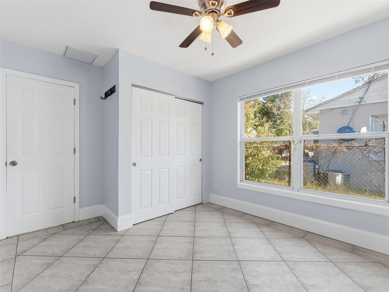 Image 17 of 32 For 207 Broad Street