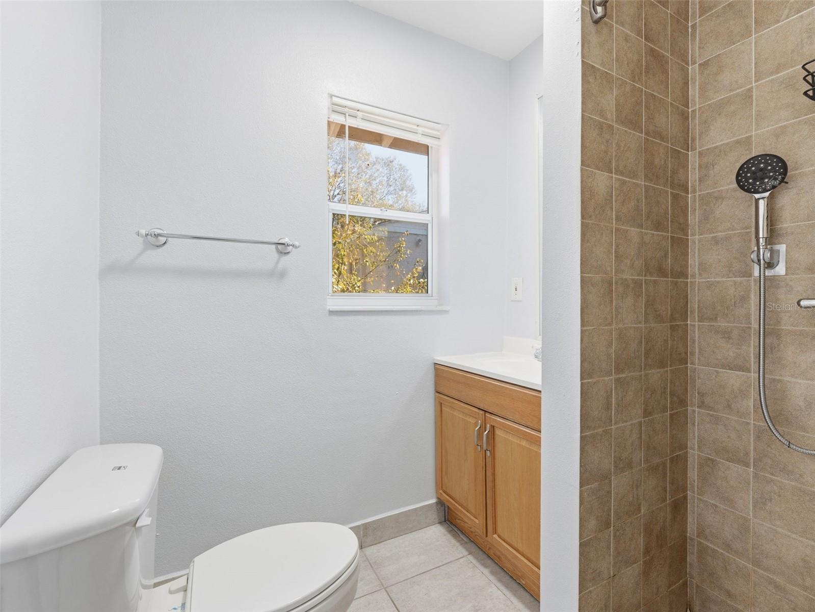 Image 18 of 32 For 207 Broad Street