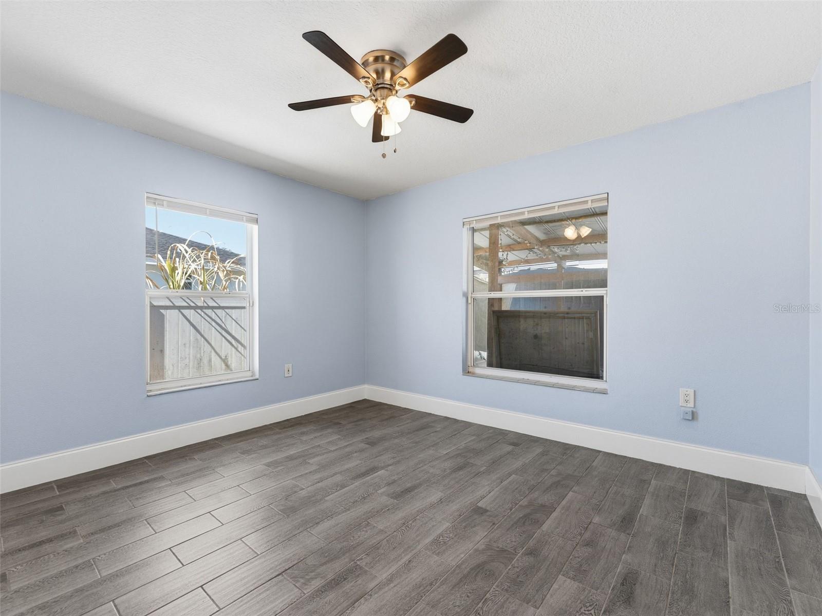 Image 20 of 32 For 207 Broad Street