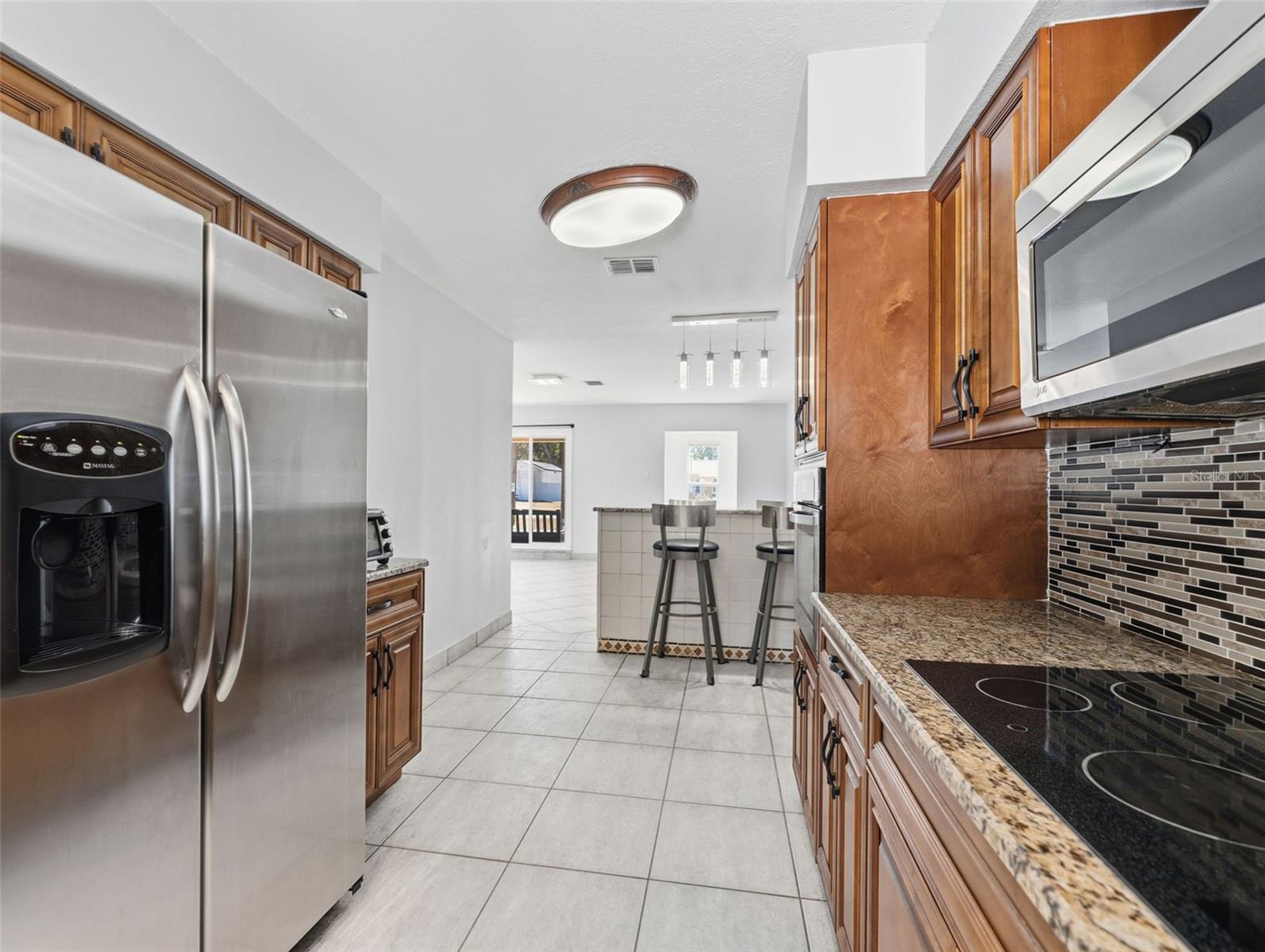 Image 9 of 32 For 207 Broad Street