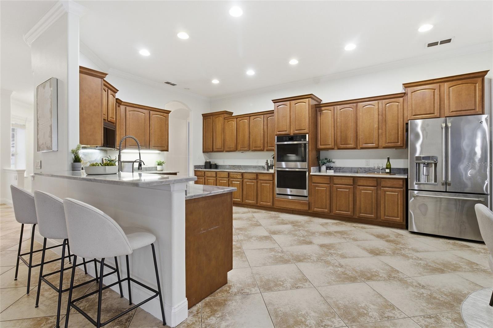 Image 6 of 33 For 2514 Martucci