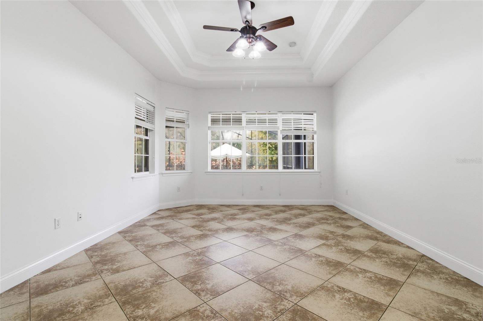 Image 9 of 33 For 2514 Martucci