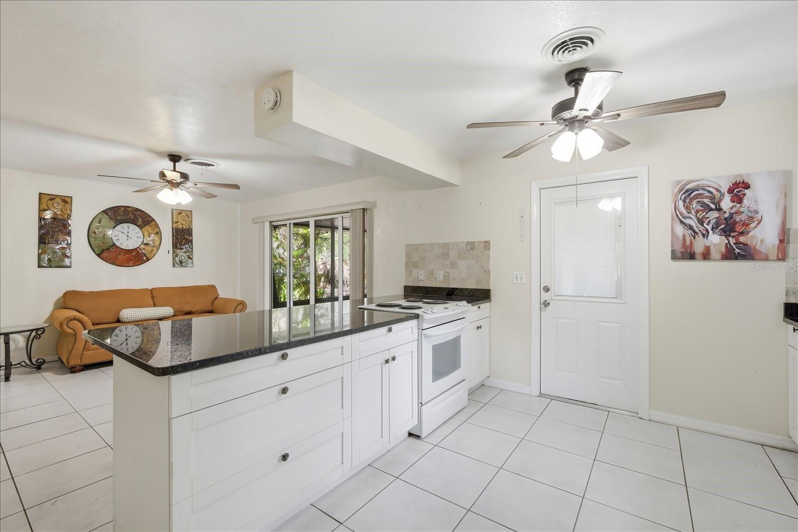 Image 11 of 40 For 2101 Kyra Drive