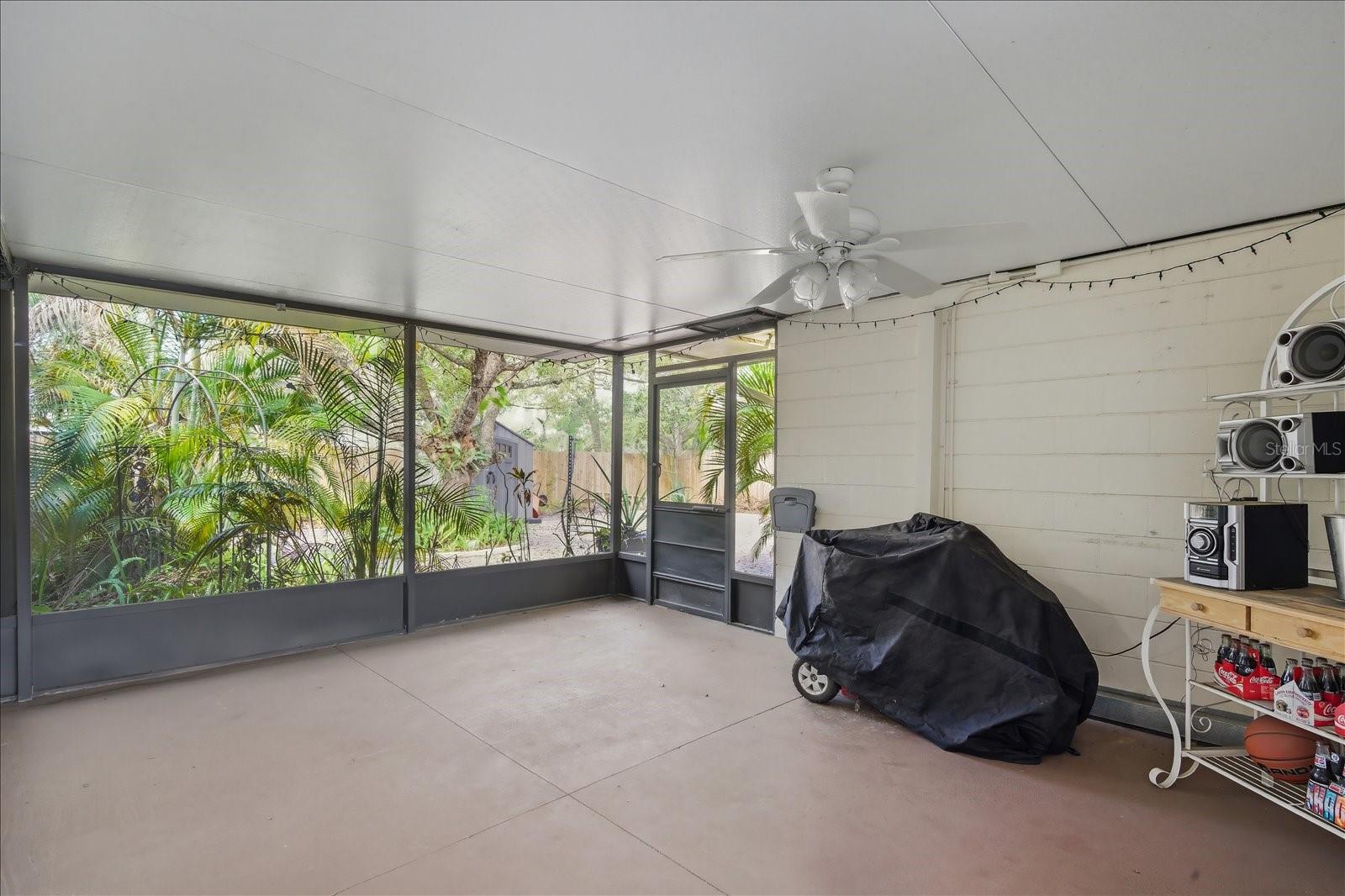 Image 29 of 40 For 2101 Kyra Drive