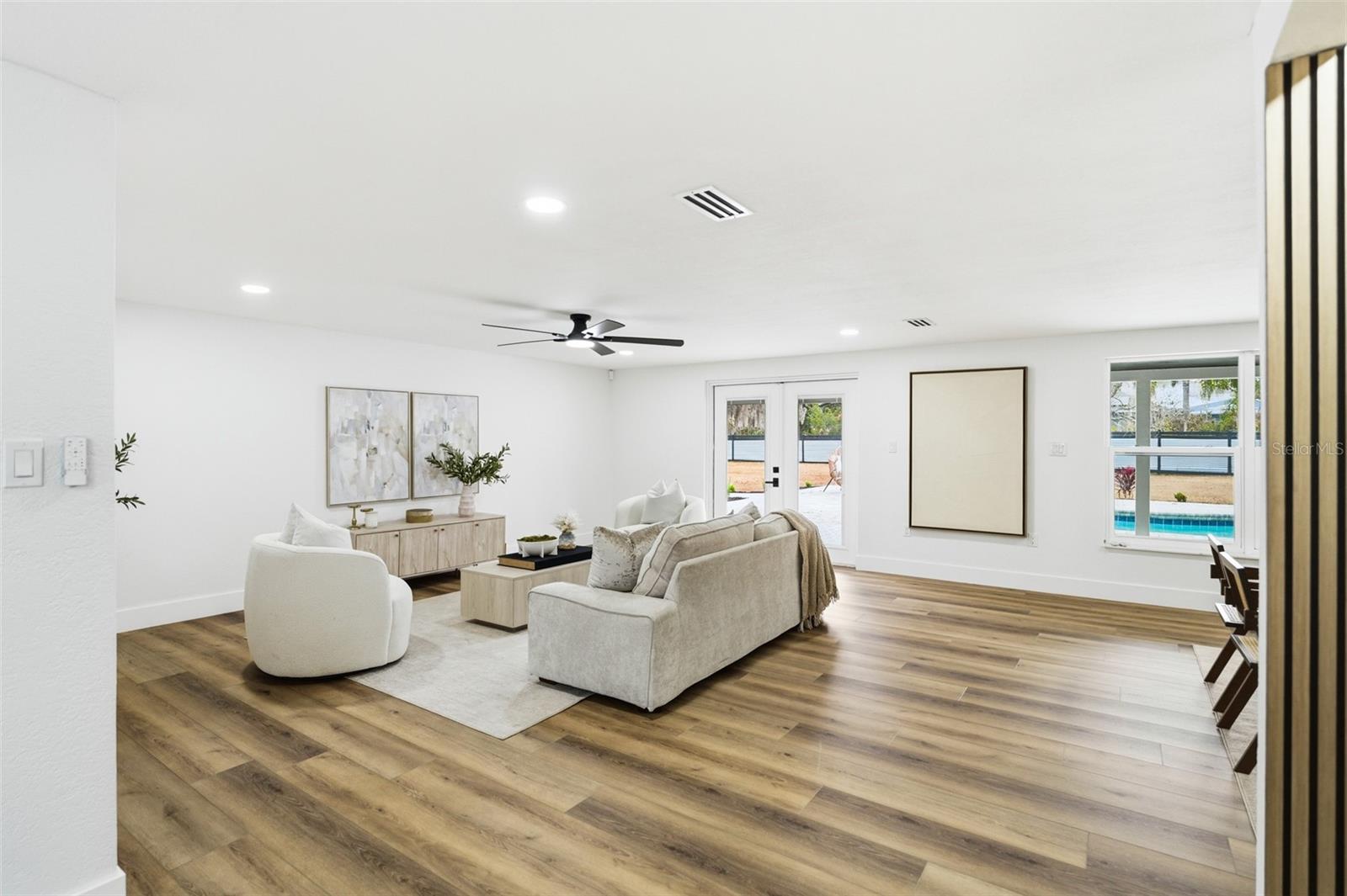 Image 16 of 69 For 2338 Meadowbrook Drive