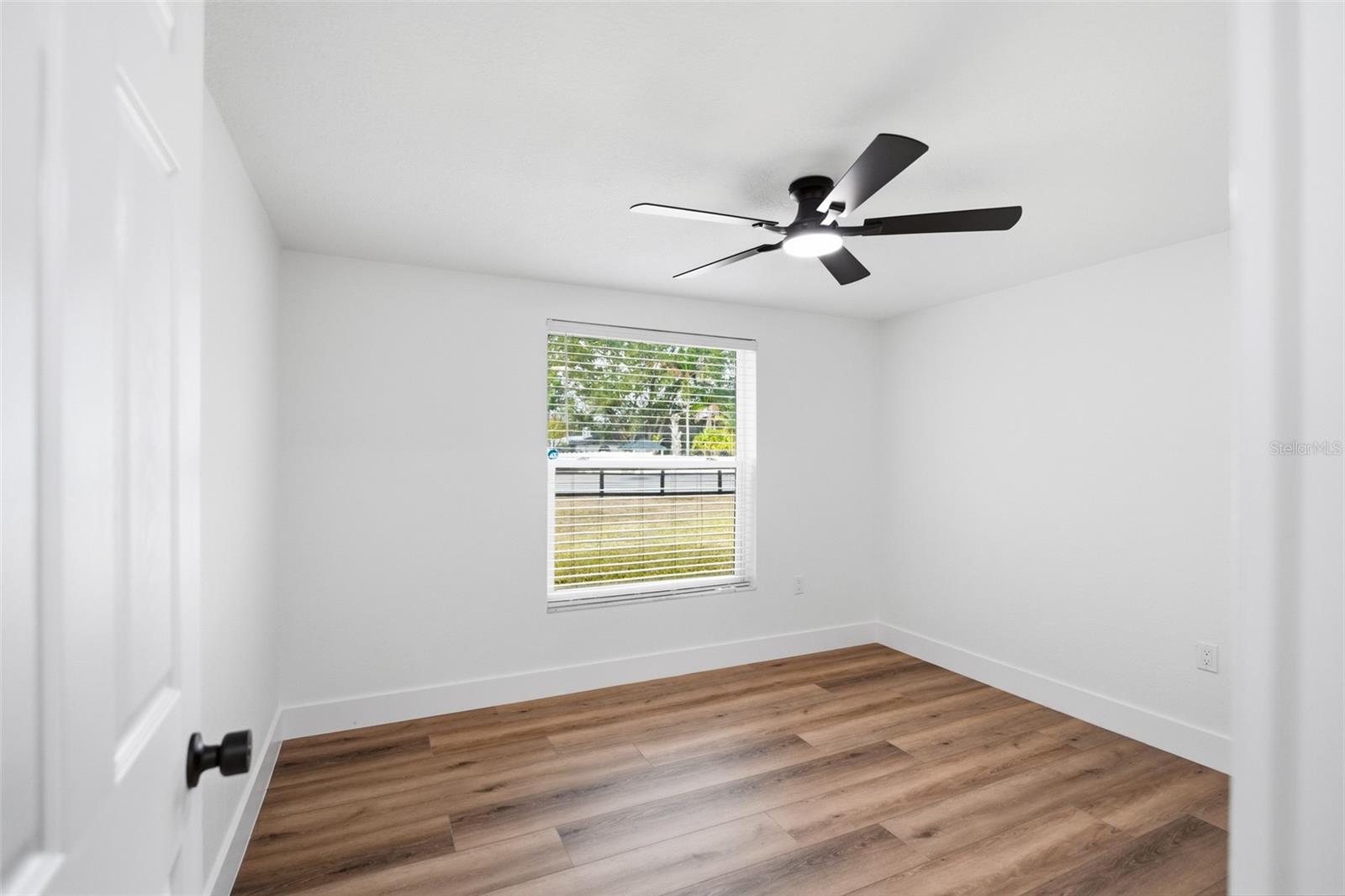 Image 30 of 69 For 2338 Meadowbrook Drive