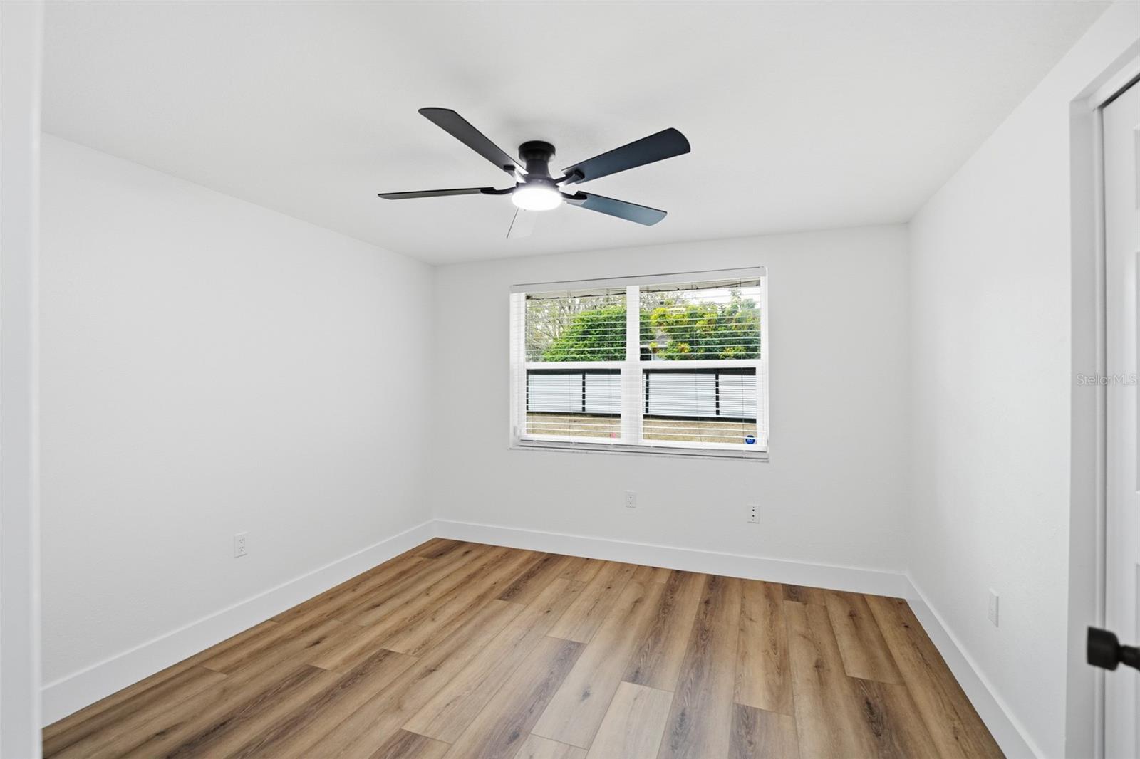 Image 35 of 69 For 2338 Meadowbrook Drive