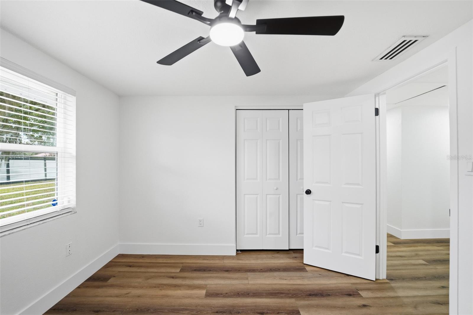 Image 36 of 69 For 2338 Meadowbrook Drive