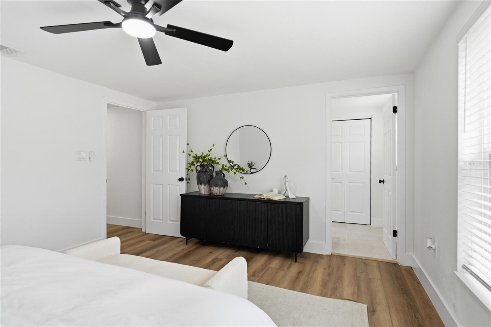 Image 40 of 69 For 2338 Meadowbrook Drive