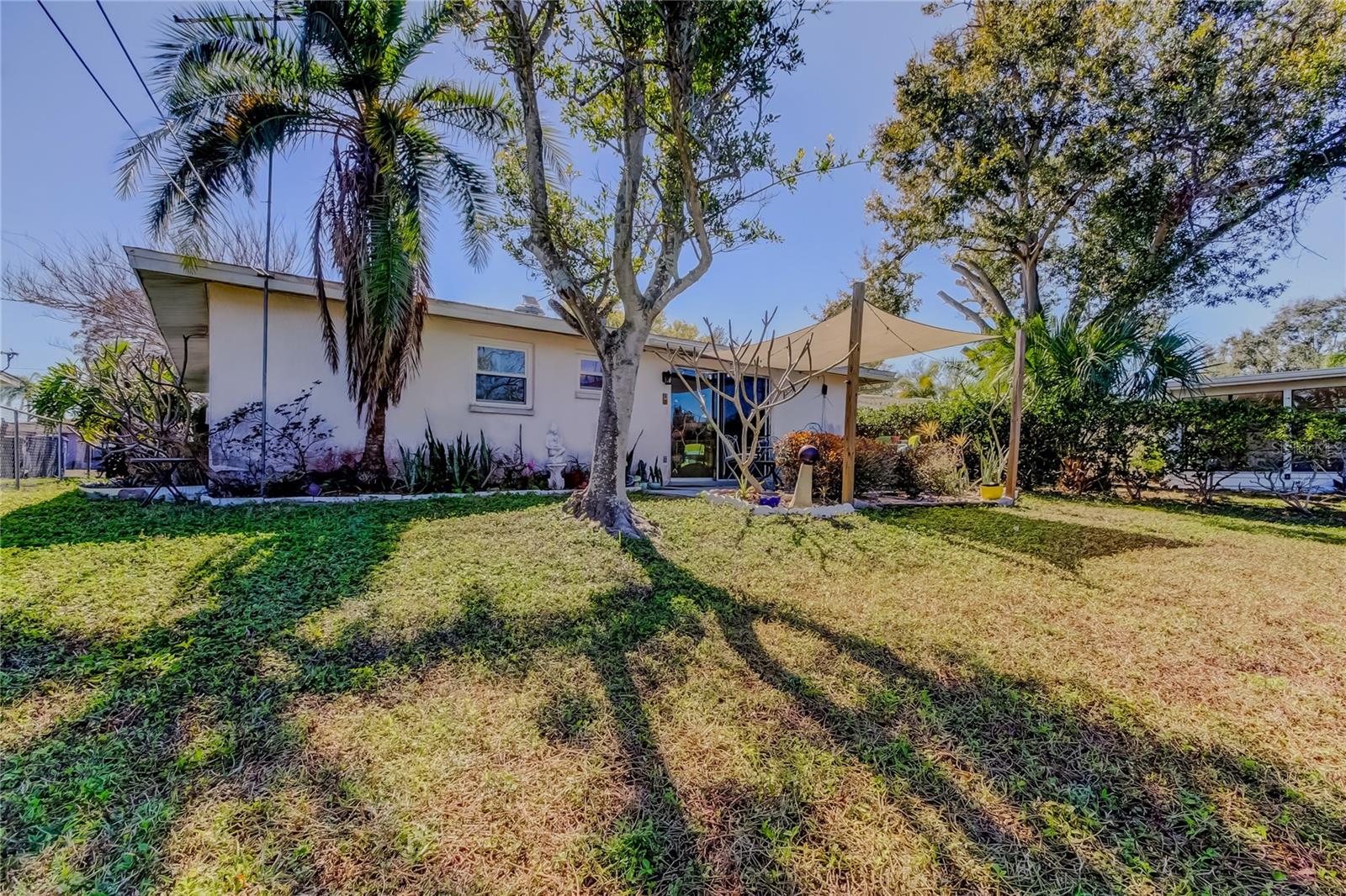 Image 32 of 52 For 3483 7th Avenue Se