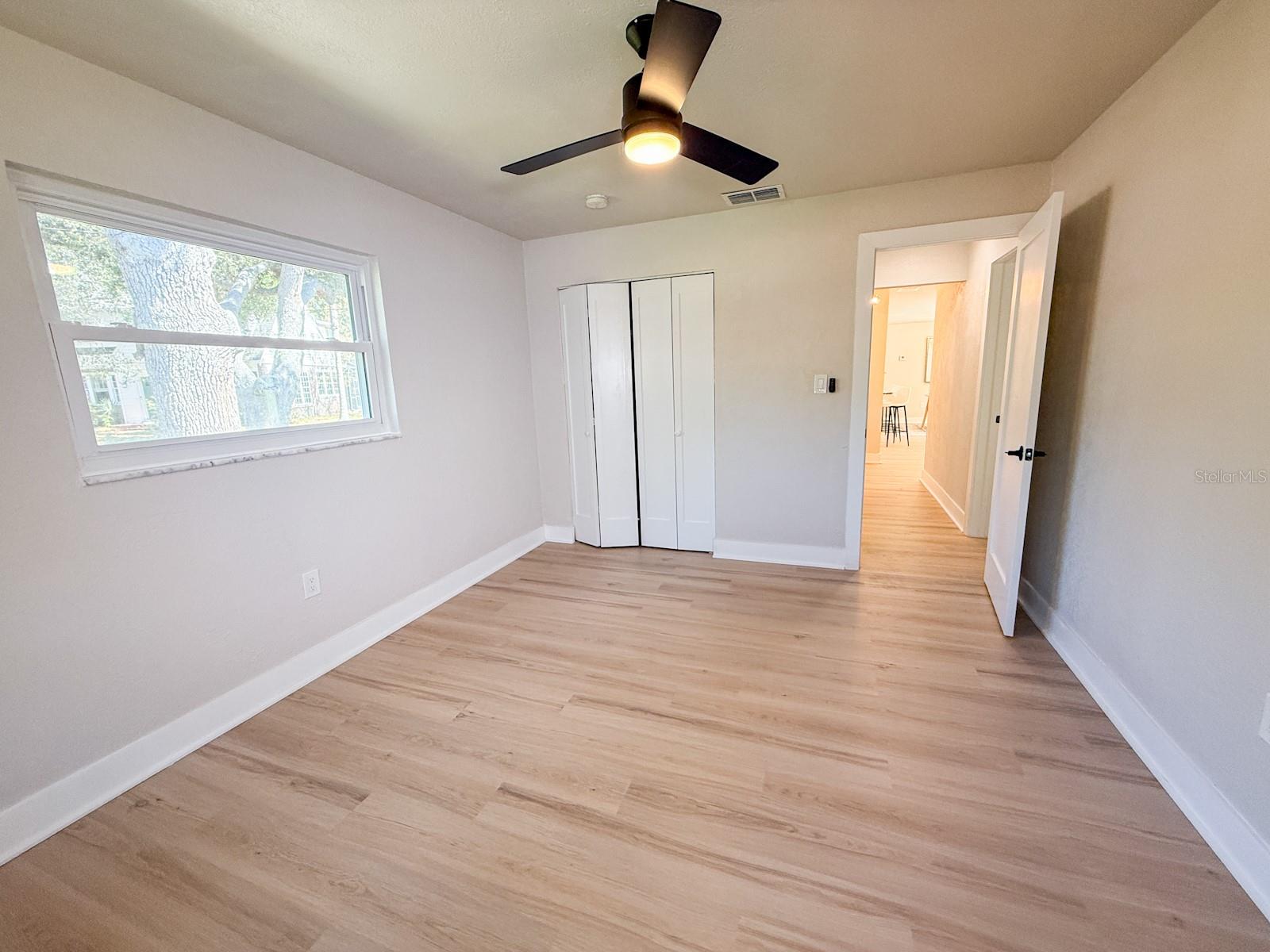 Image 14 of 27 For 1470 Serpentine Drive S