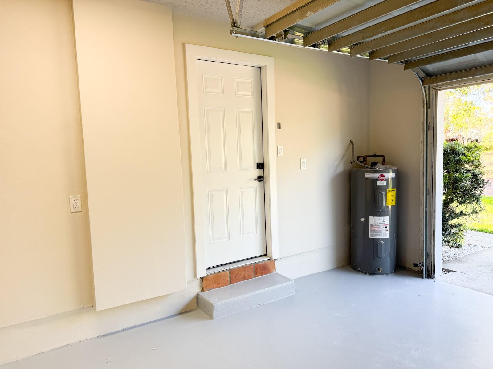 Image 16 of 27 For 1470 Serpentine Drive S