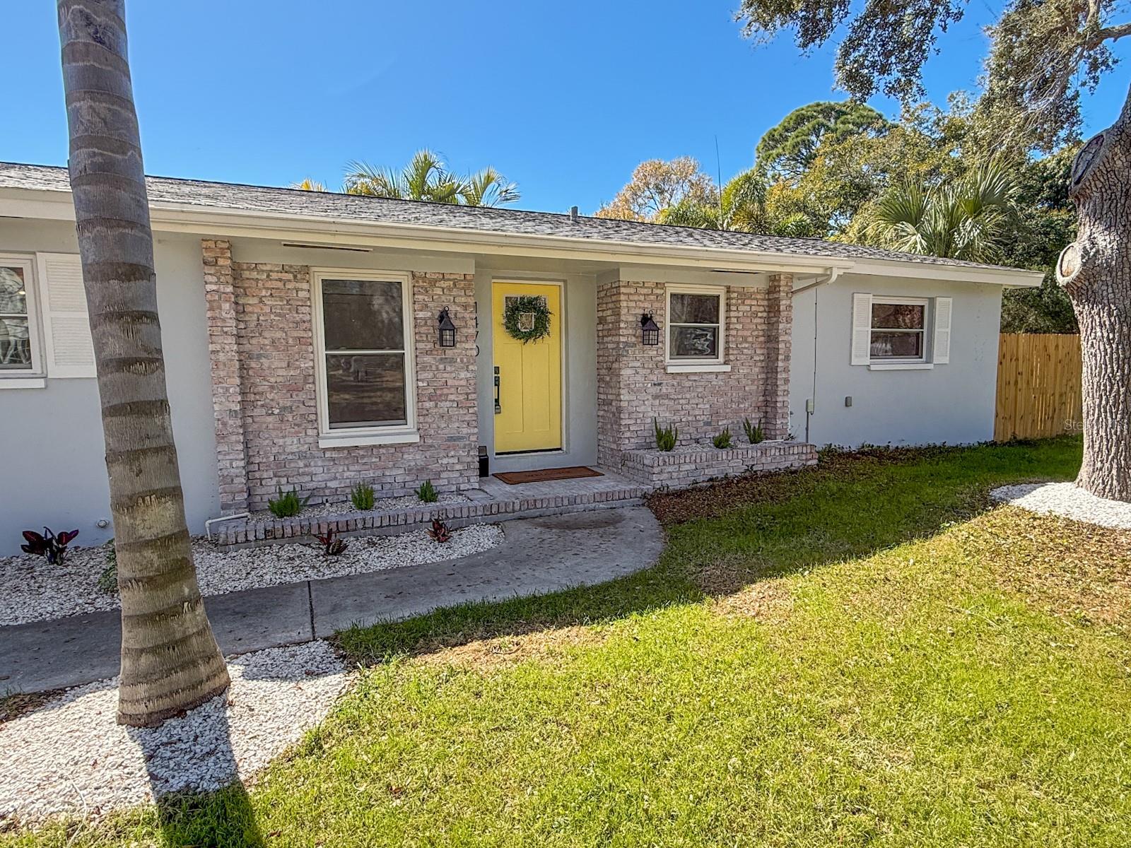 Image 22 of 27 For 1470 Serpentine Drive S