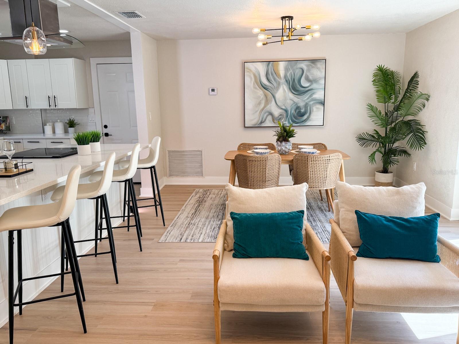 Image 5 of 27 For 1470 Serpentine Drive S