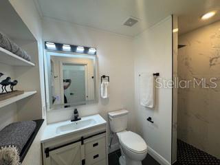 Image 11 of 34 For 416 Country Club Drive