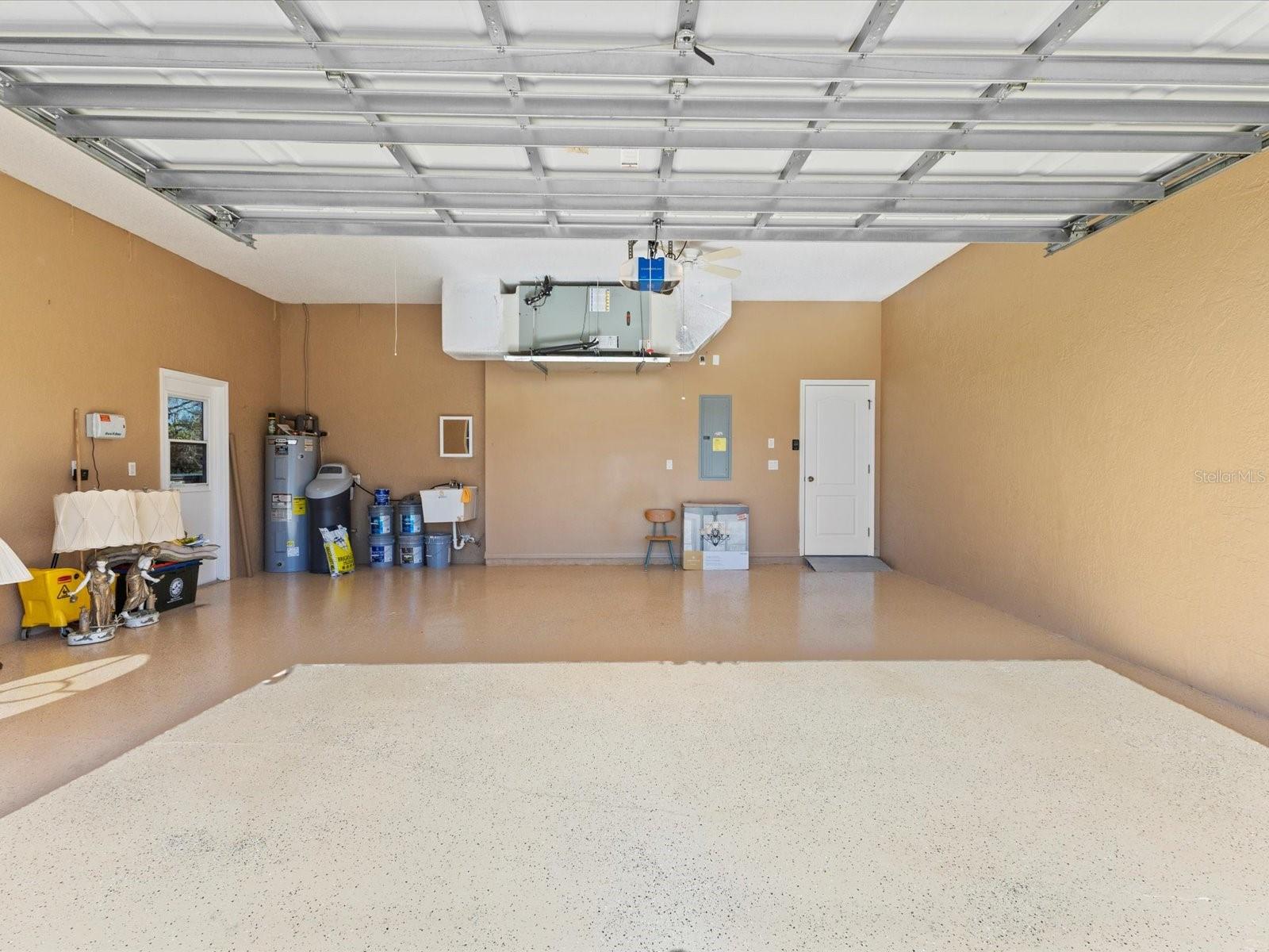 Image 30 of 60 For 13417 Whitehaven Court