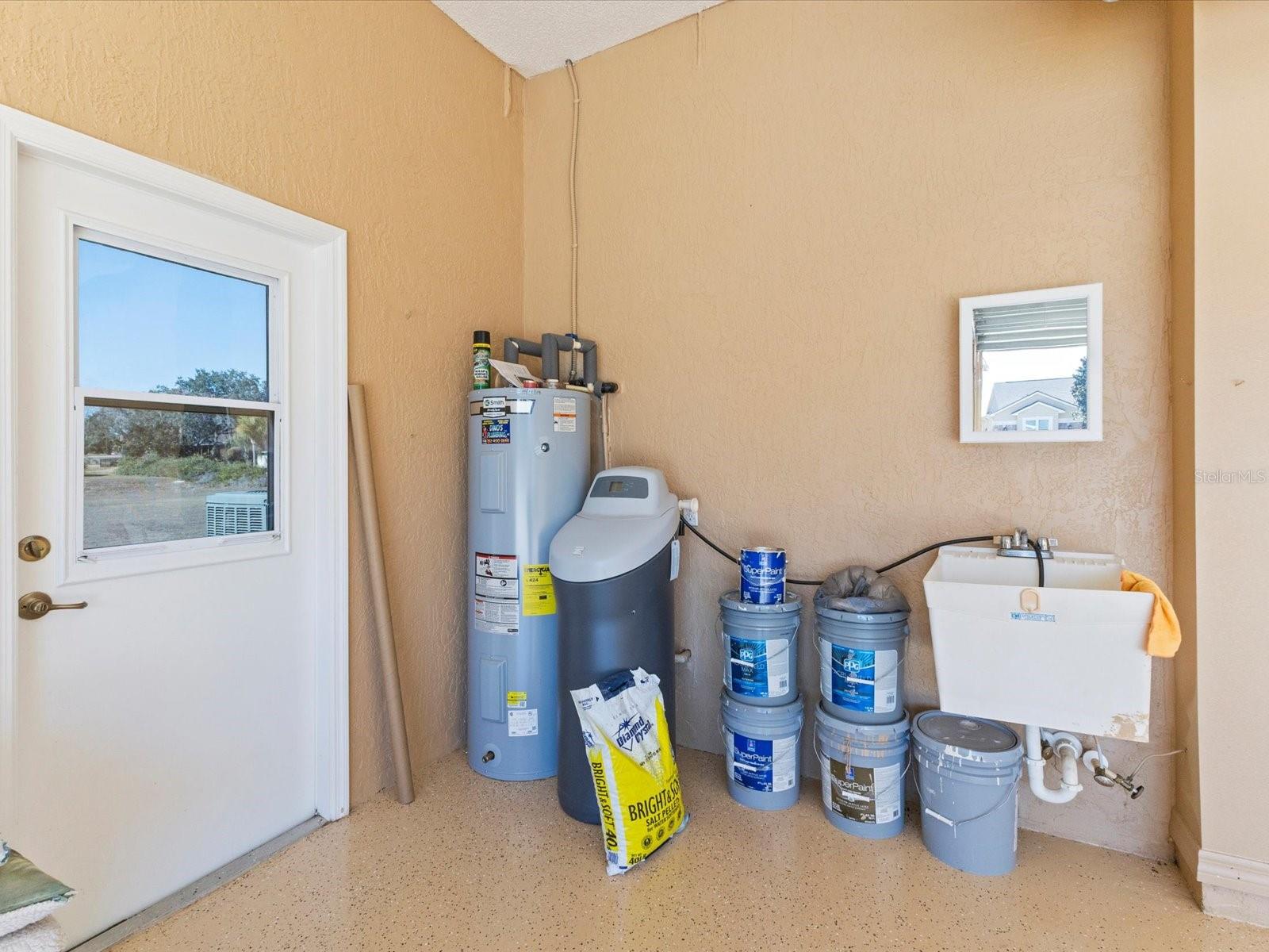 Image 31 of 60 For 13417 Whitehaven Court