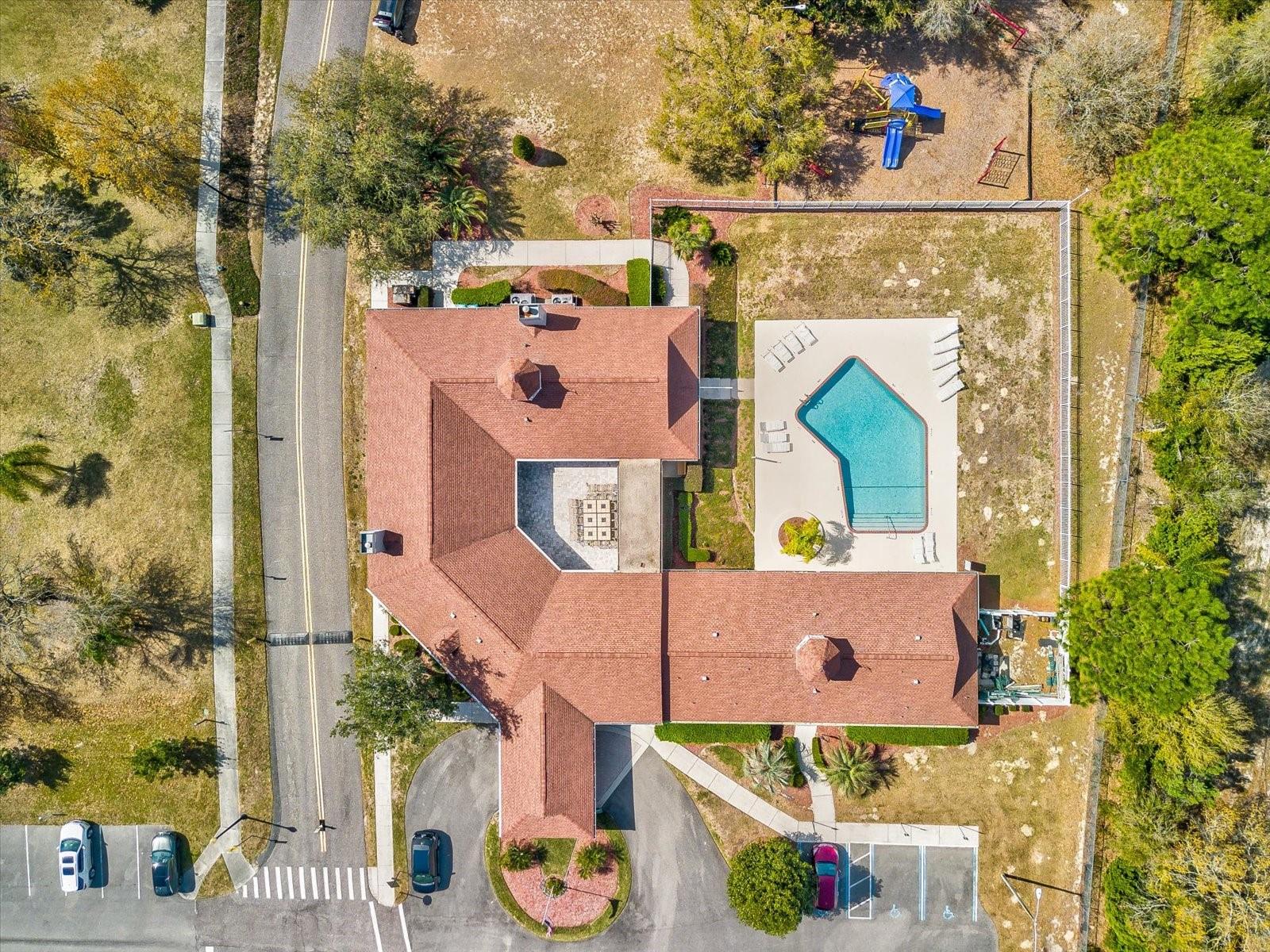 Image 47 of 60 For 13417 Whitehaven Court