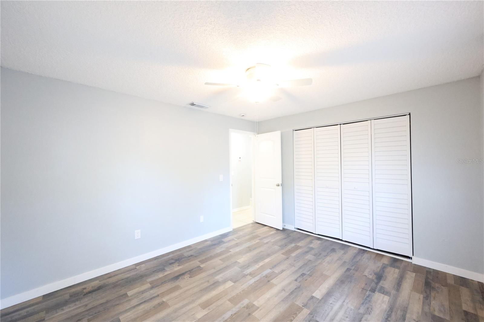 Image 13 of 19 For 2272 16th Avenue Sw C