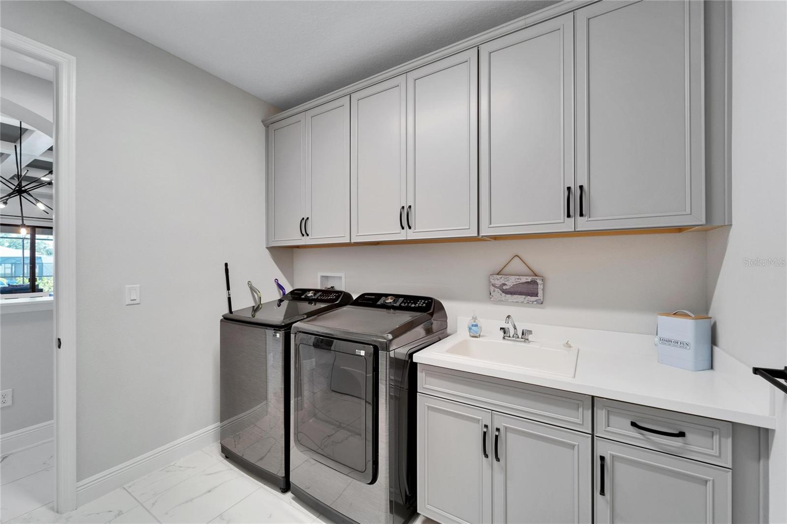 Image 16 of 41 For 9152 Warm Springs Circle