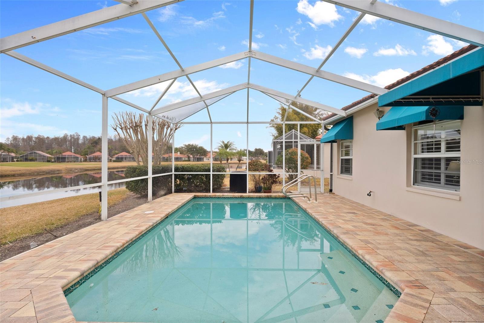 Listing photo id 47 for 1040 Dartford Drive