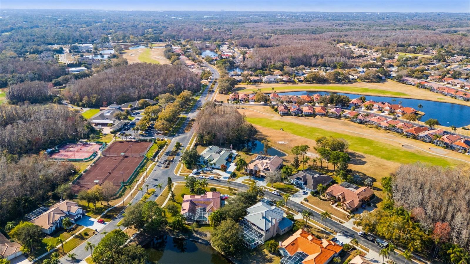 Listing photo id 53 for 1040 Dartford Drive