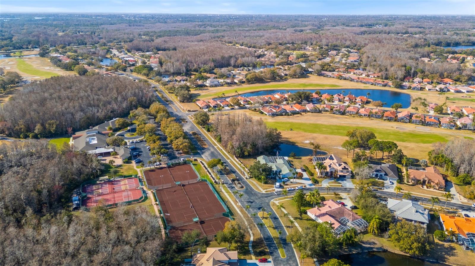 Listing photo id 57 for 1040 Dartford Drive