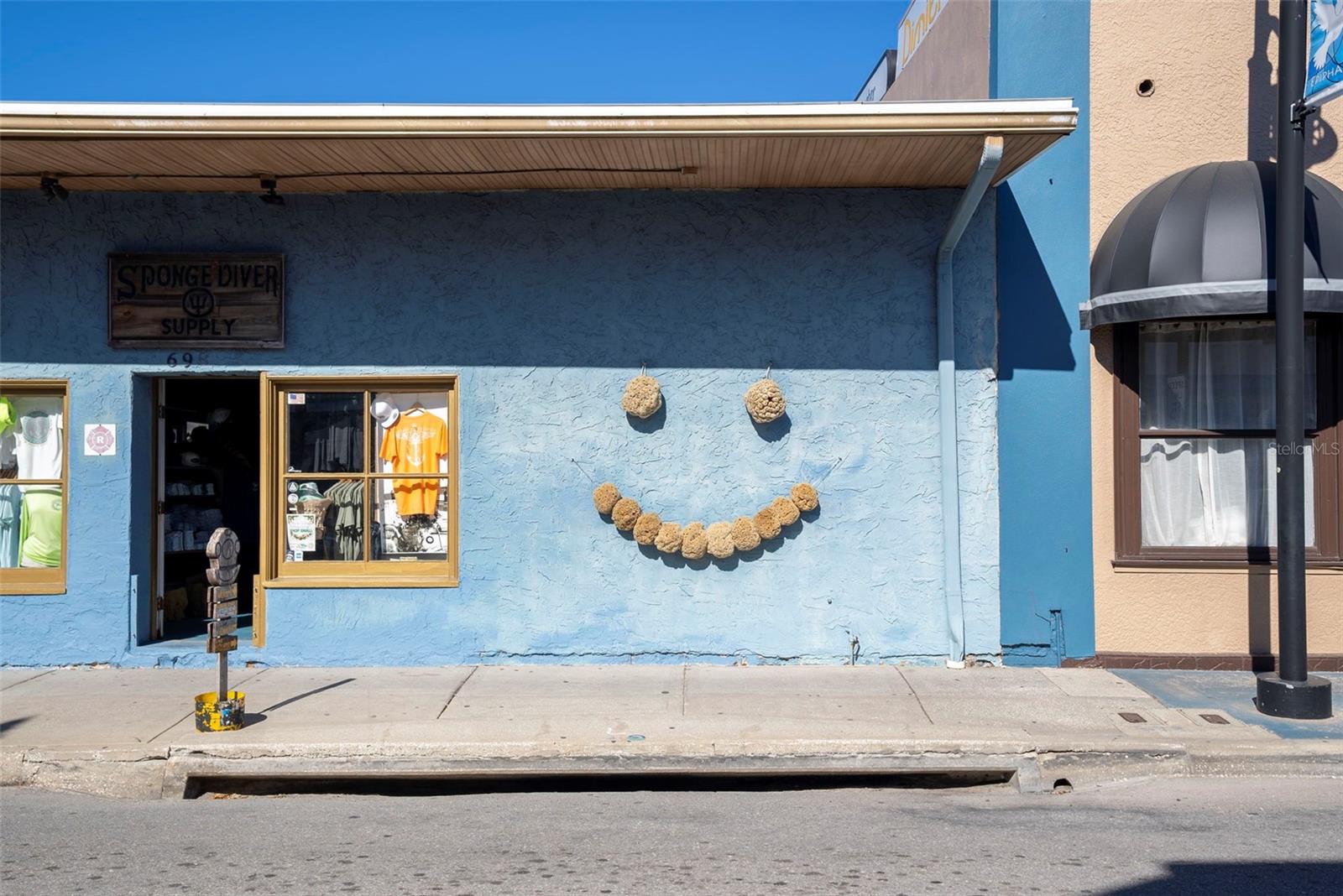 Listing photo id 60 for 1040 Dartford Drive