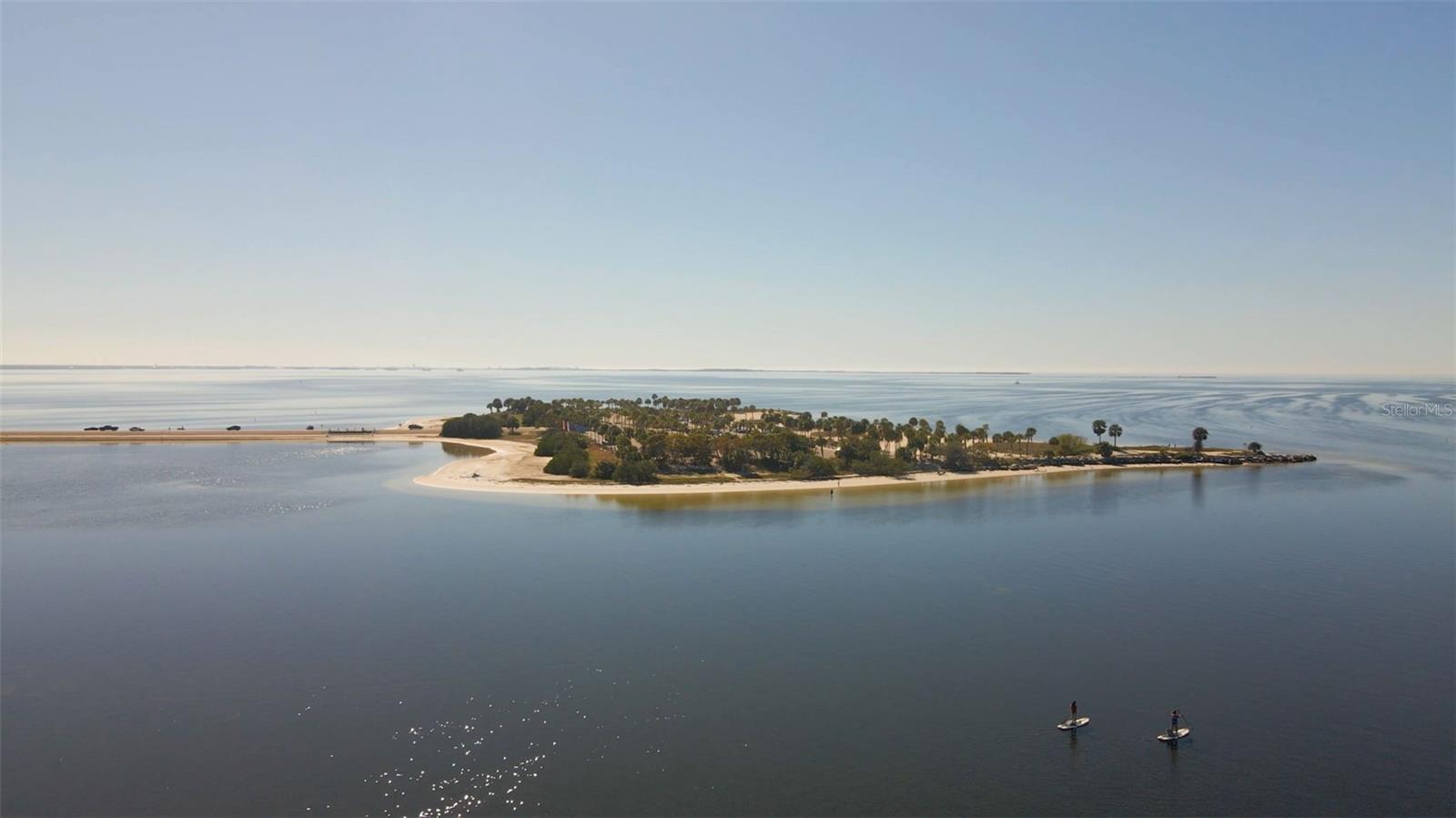 Listing photo id 67 for 1040 Dartford Drive