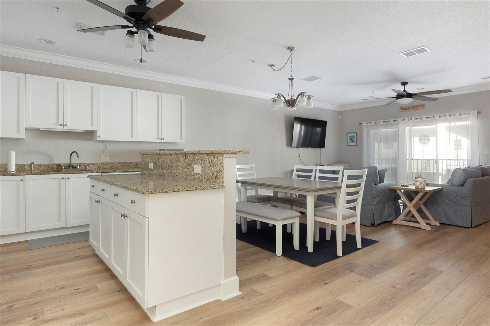 Image 5 of 38 For 130 164th Avenue