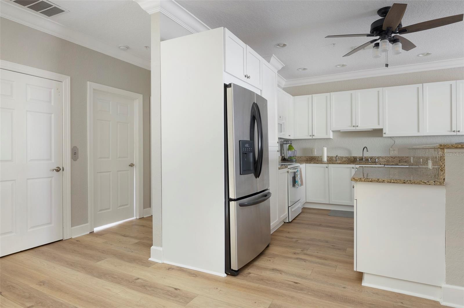 Image 6 of 38 For 130 164th Avenue